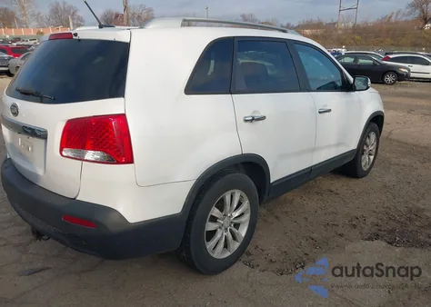 2011 Kia Sorento Lx V6 from USA, damaged, VIN 5XYKT4A23BG177047